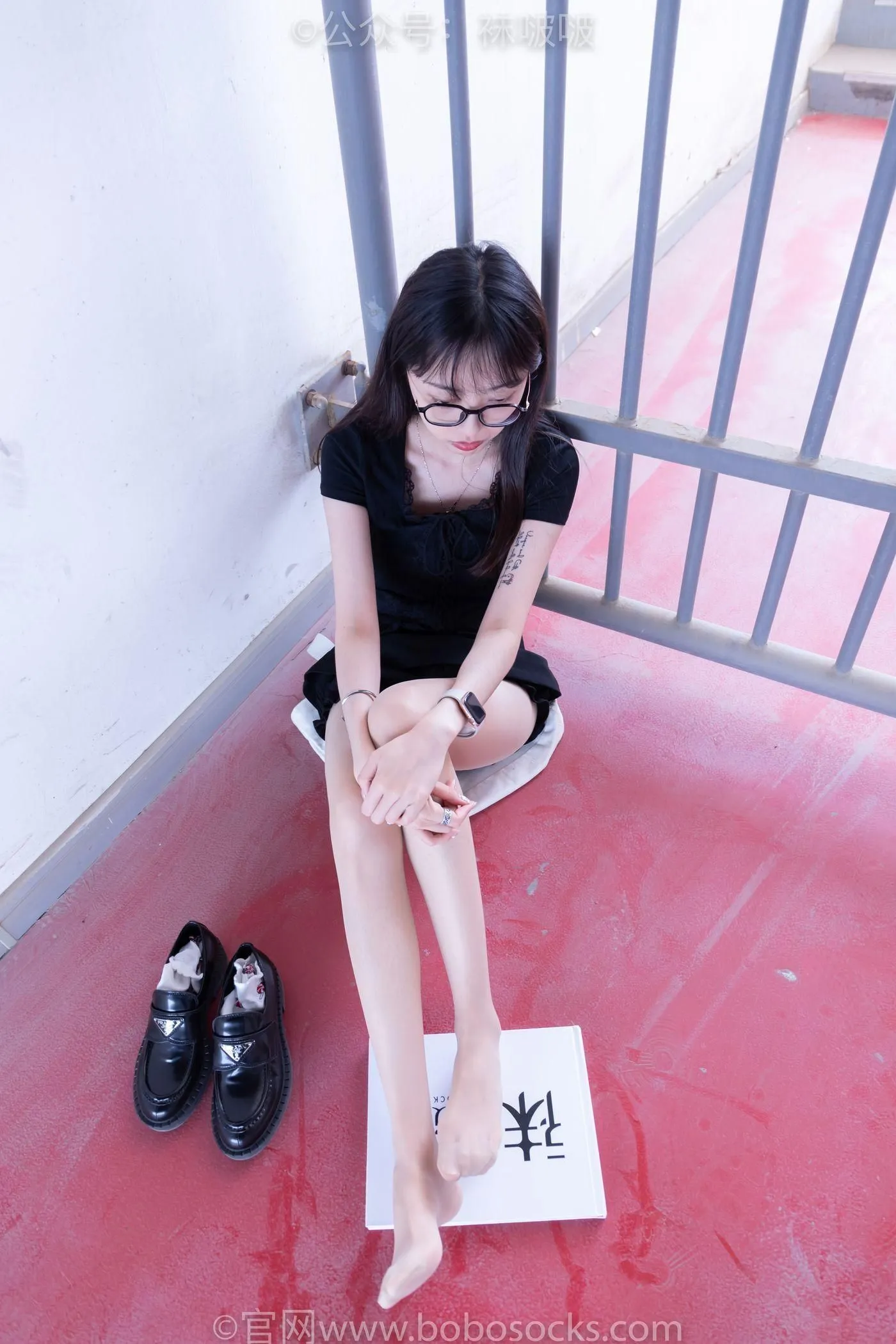 [BoBoSocks袜啵啵]NO.030 稚予- 皮鞋、短白棉袜、肉丝 [141P]插图7
